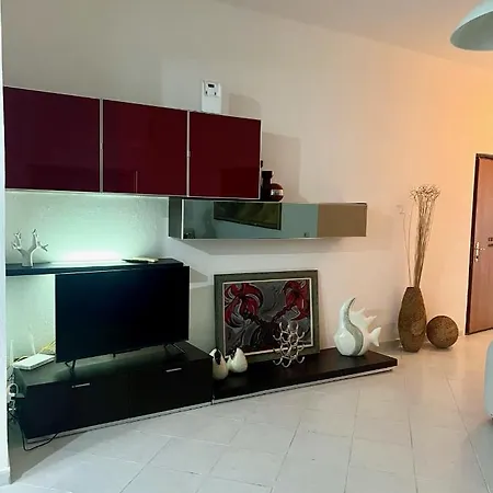 'marina' Apartment, Mali I Robit * 格勒姆