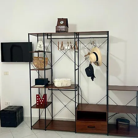 'marina' Apartment, Mali I Robit * 格勒姆